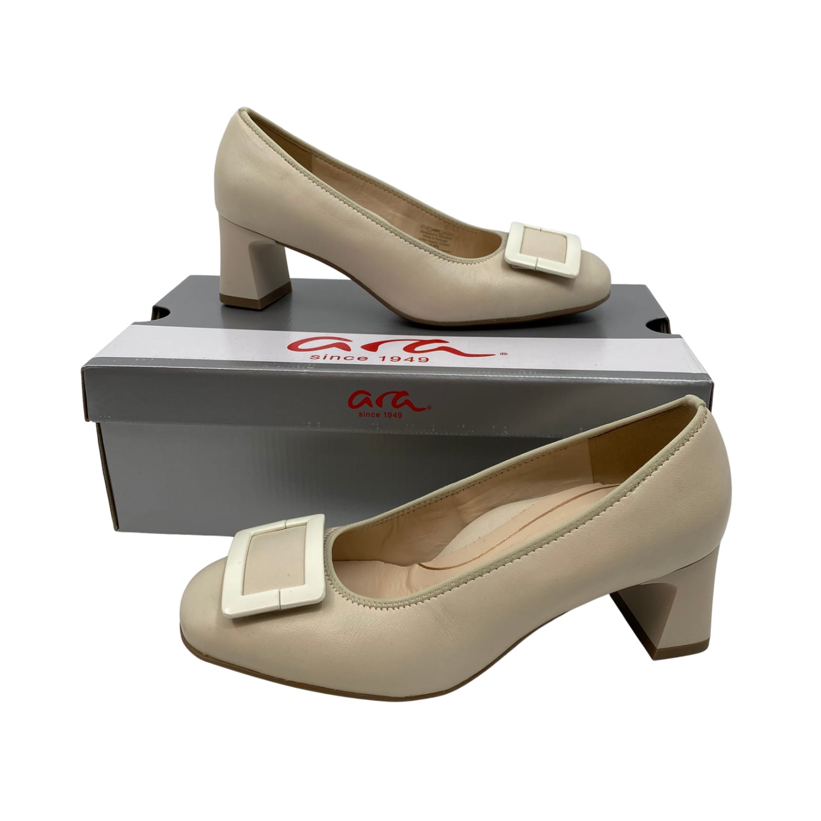 Ara Beige Leather Block Heels