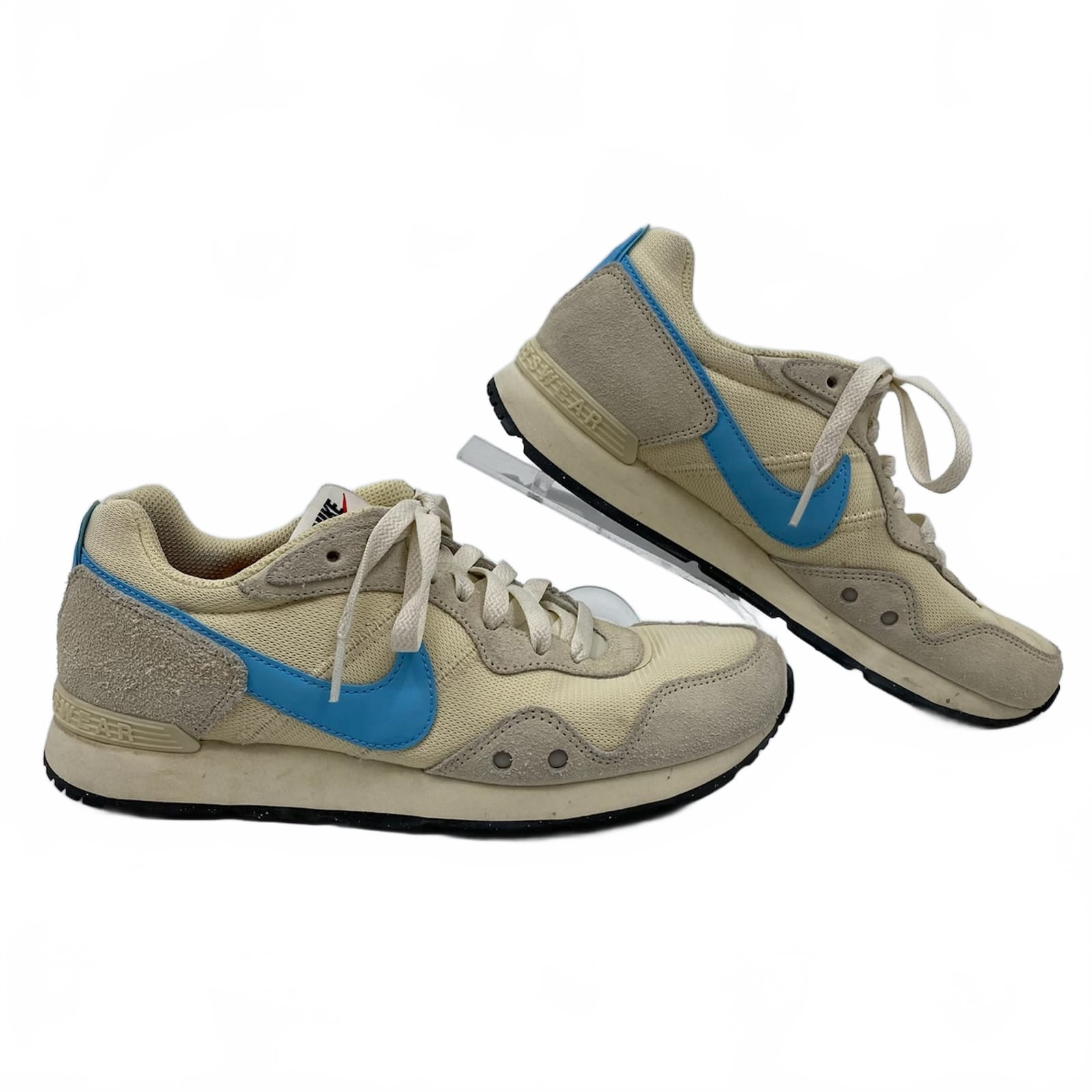 Nike Beige Blue Venture Runner Sneakers