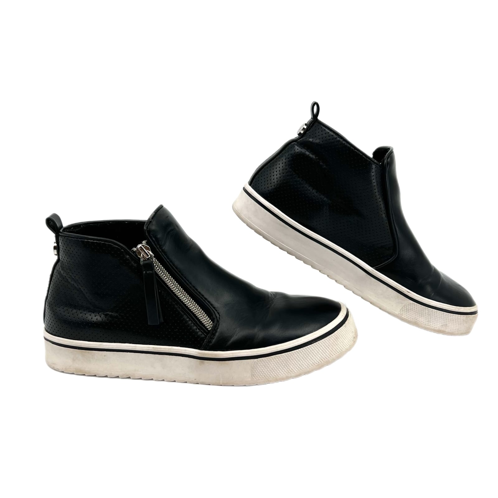 Steve Madden Black Zip Classic Sneakers