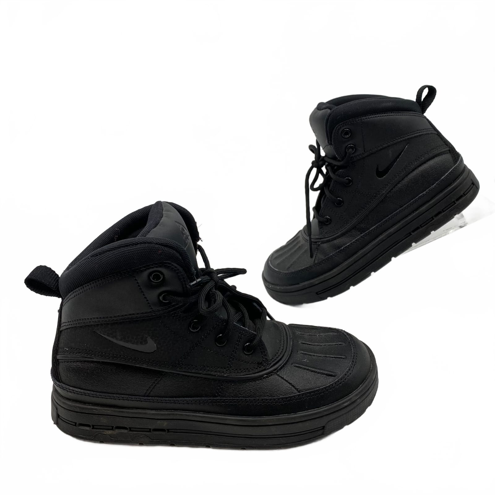 Nike ACG Black Leather Woodside 2 Sneakers