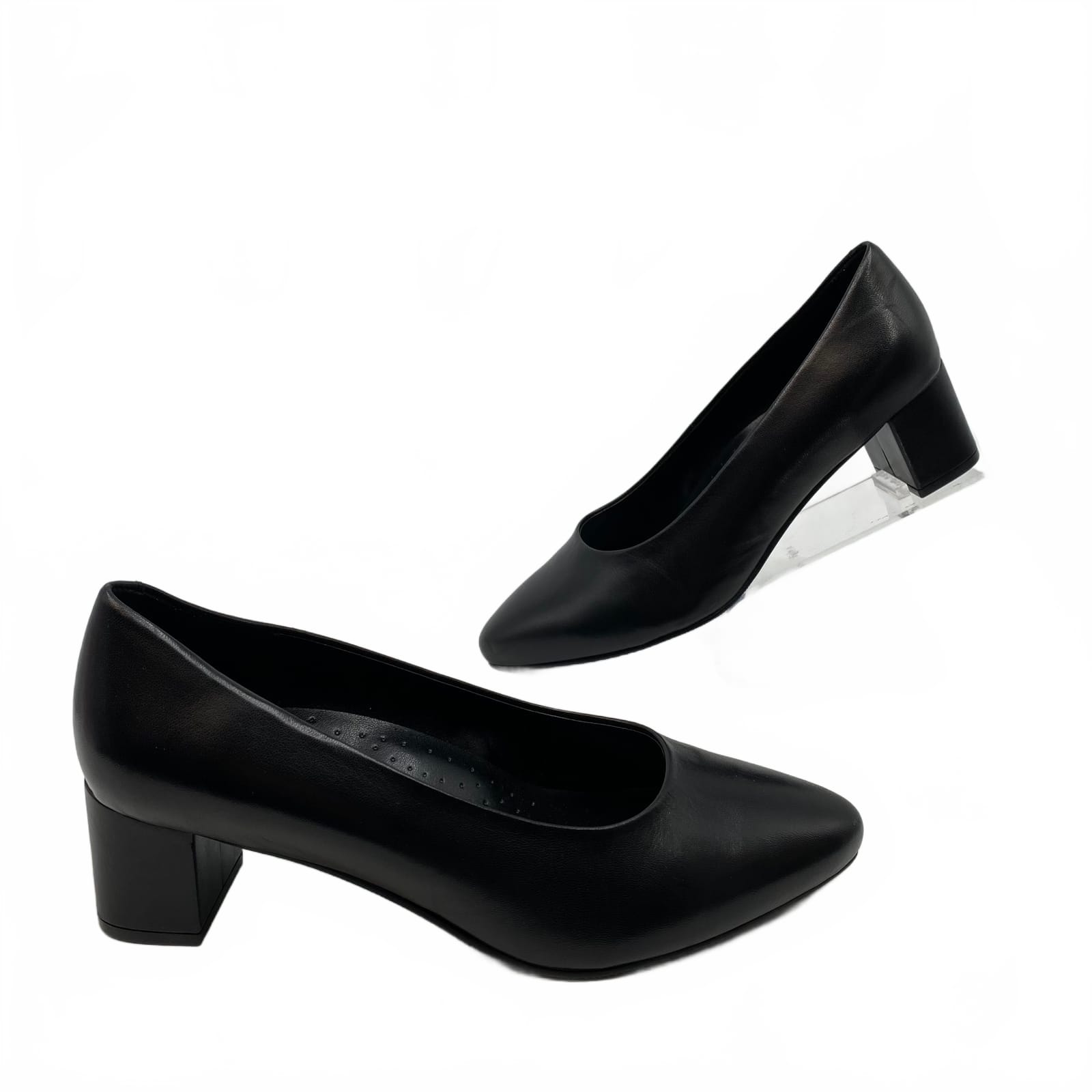 Trotters Black Leather Pump