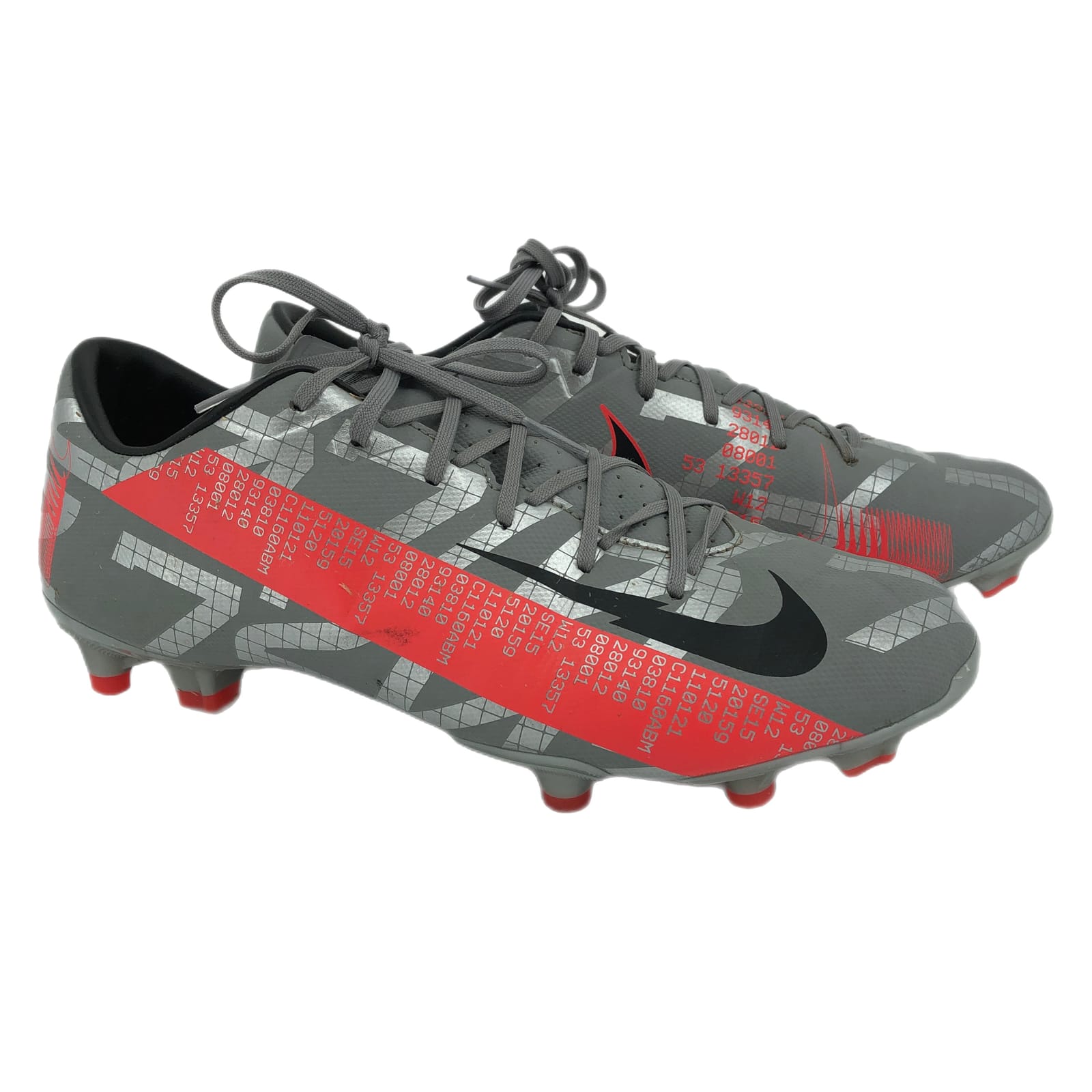 Nike Gray Silver Athletic Cleats