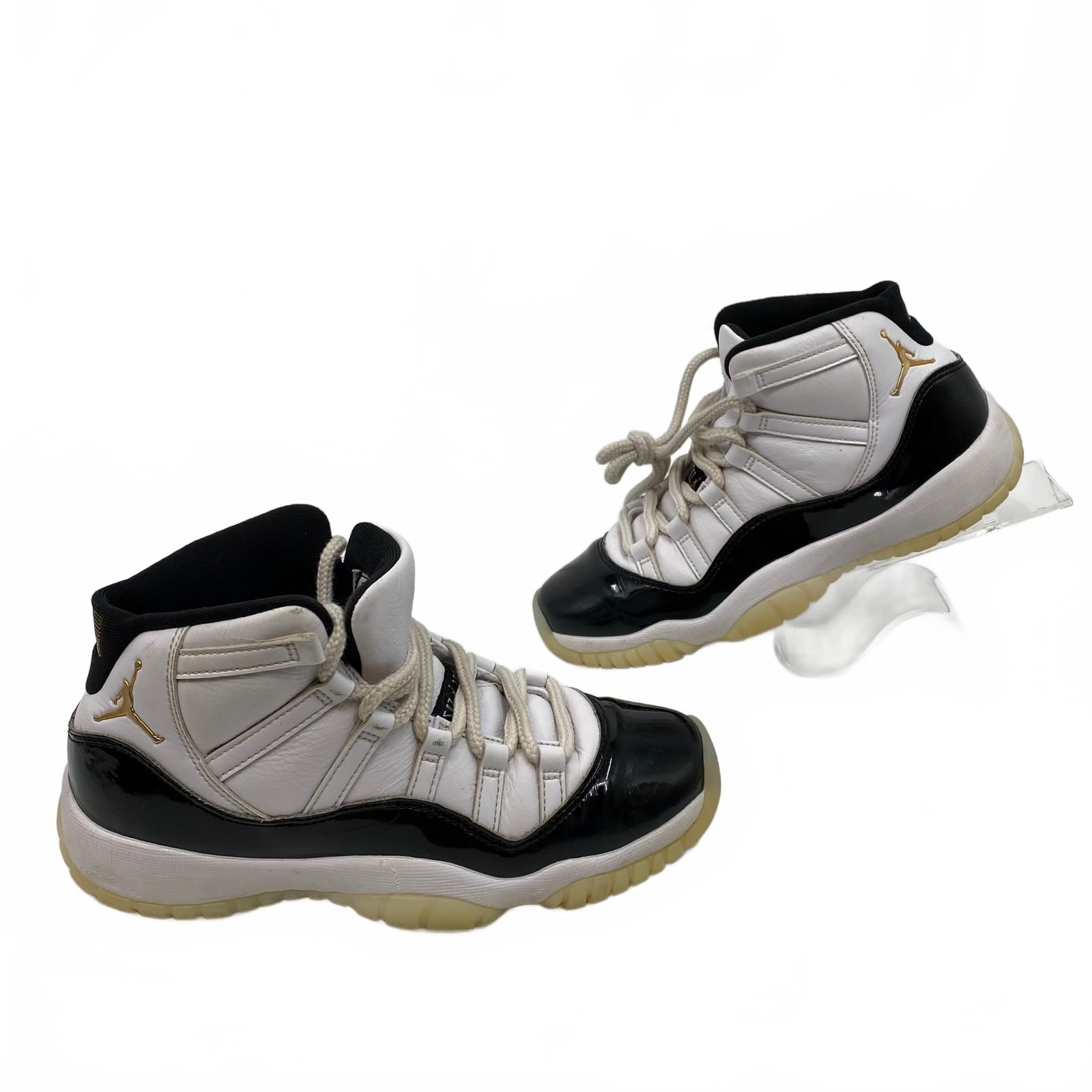 Jordan White/Black Retro 11 Kids Sneakers