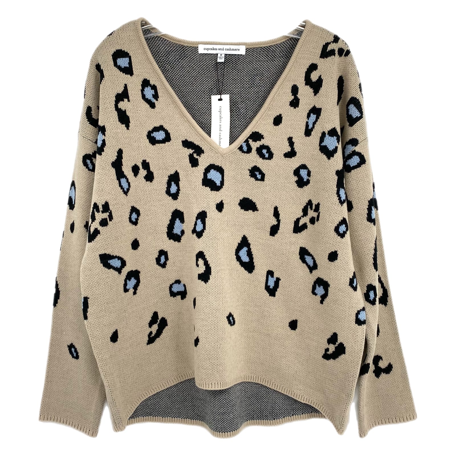 Cupcakes & Cashmere Beige Blue Knit V-Neck Sweater