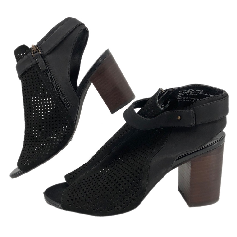 14th & Union Brown Leather Peep Toe Sandals