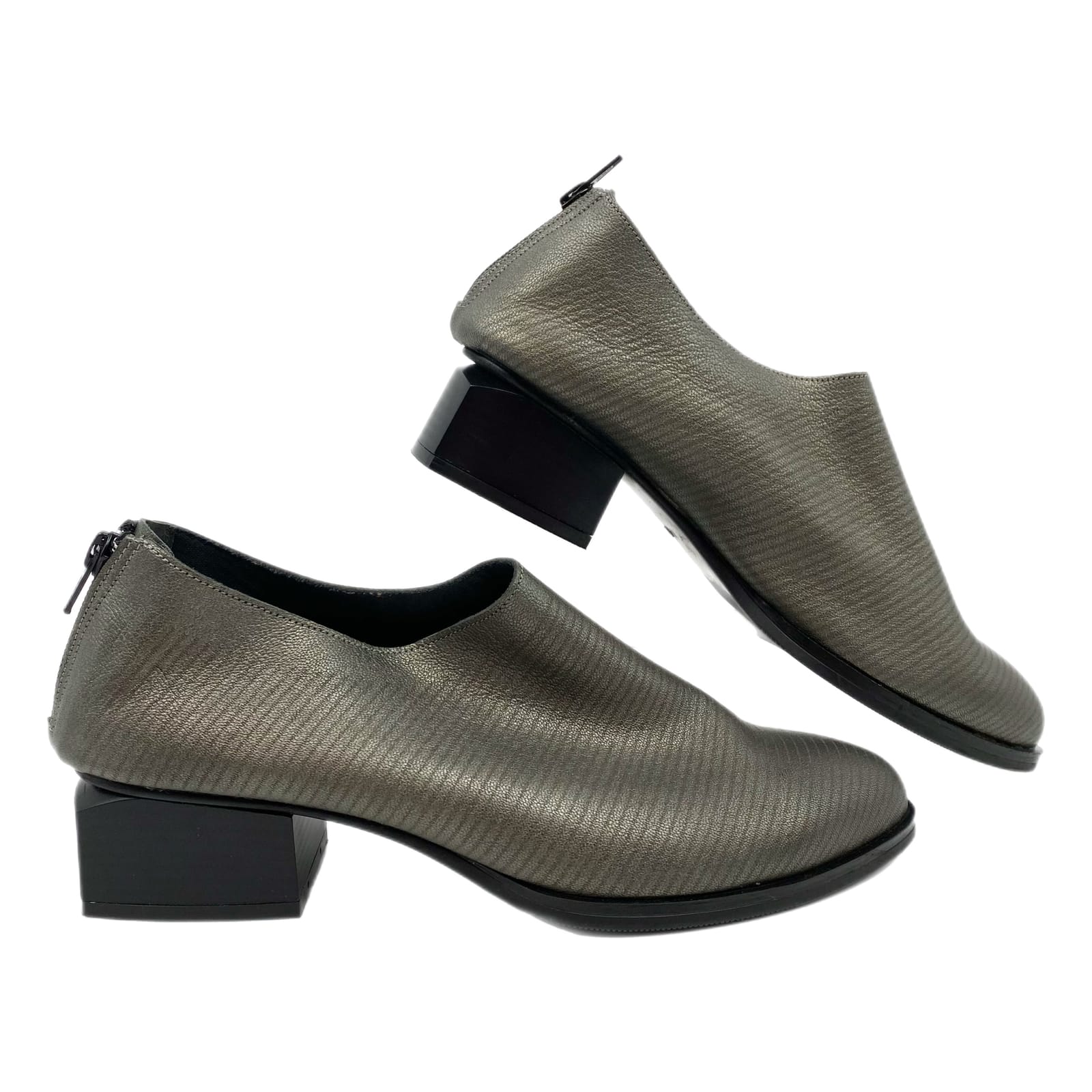 Figura Silver Black Leather Ankle Booties