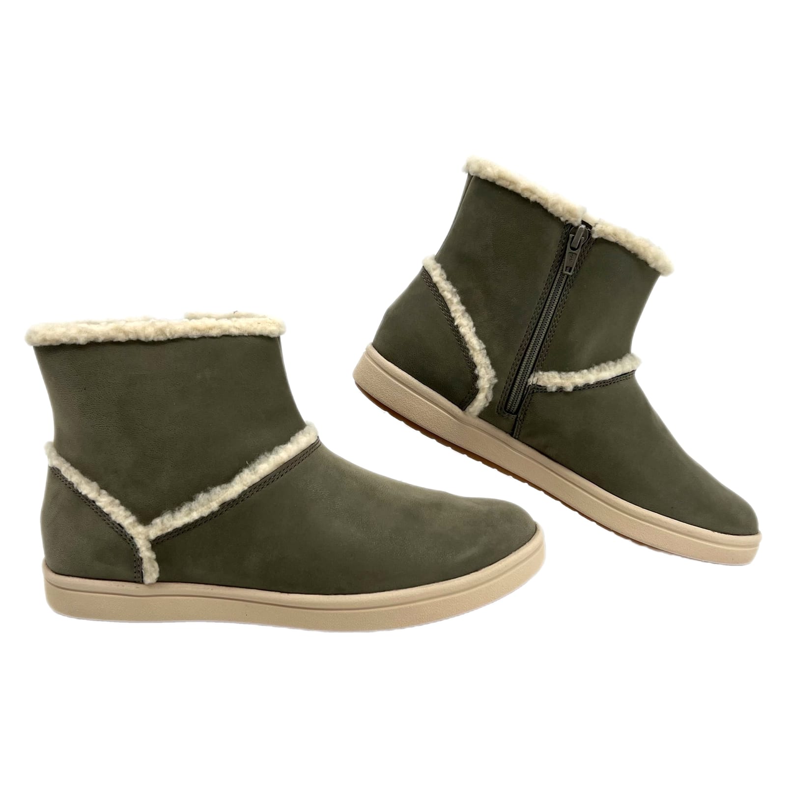 Clarks Green Cream Cloudstepper Ankle Booties