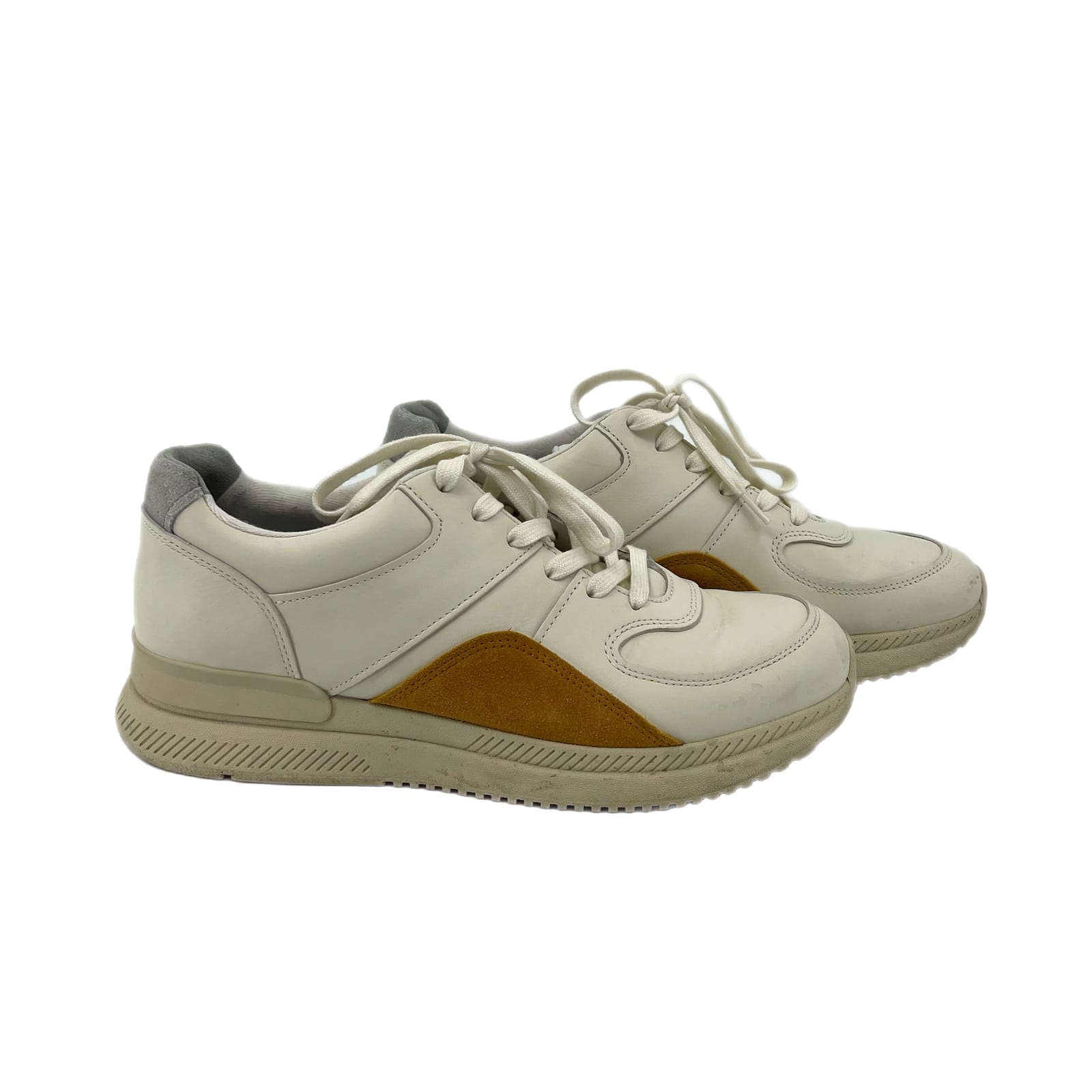 Everlane Beige Leather Athletic Sneakers